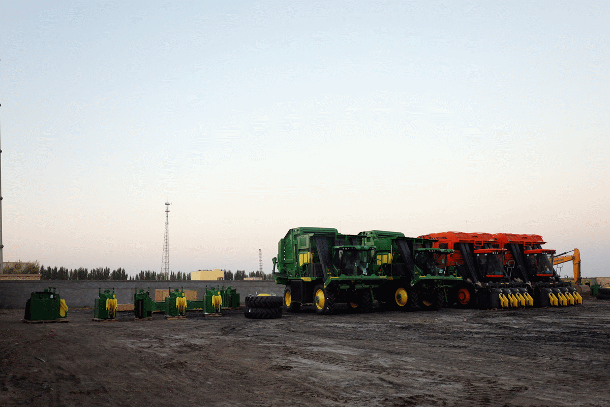 1001-02-4 农发乌鲁木齐.gif